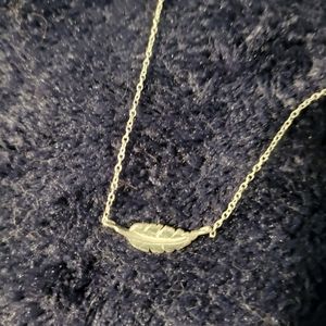 Feather silver necklace
